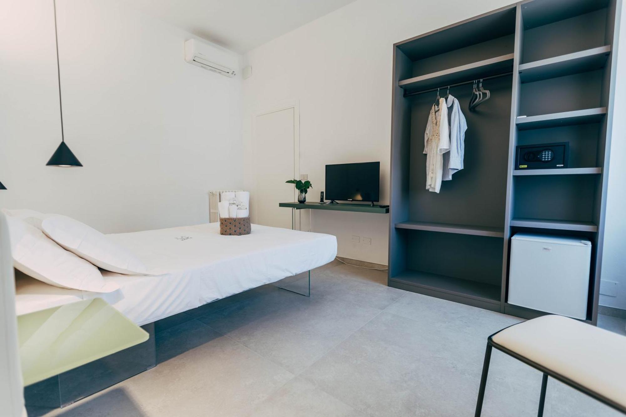 Villa Giulietta Hotel กัสตีลยอนเชลโล ภายนอก รูปภาพ